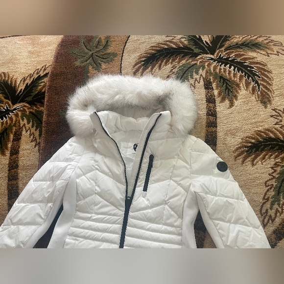 NWT Stunning Michael Kors White Winter Coat Designer MK Jacket S M L XL - Picture 4 of 13